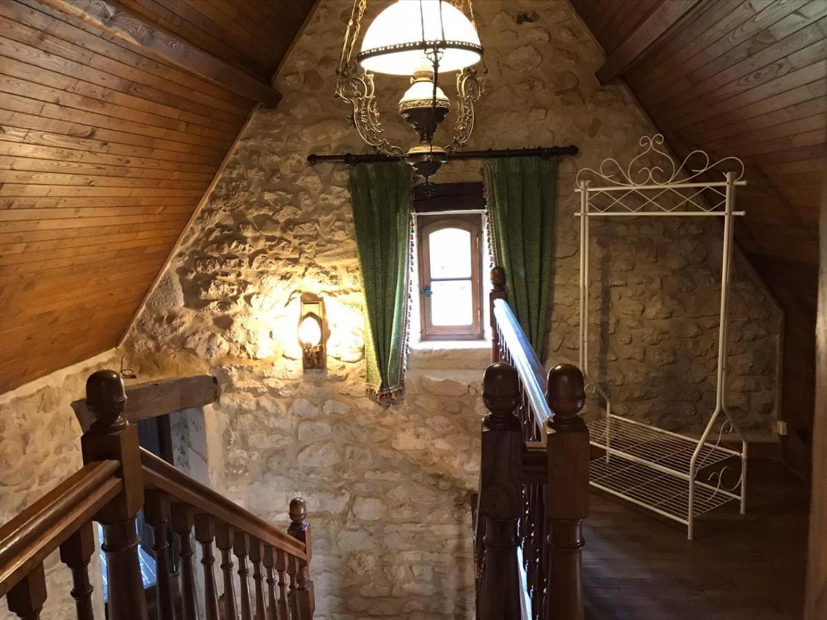 Le Petit Chateau - Adults Only Property Le Bugue Εξωτερικό φωτογραφία