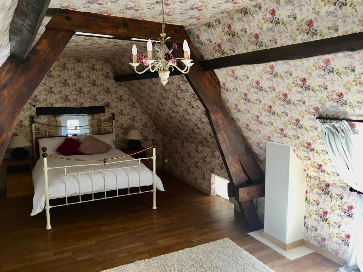 Le Petit Chateau - Adults Only Property Le Bugue Εξωτερικό φωτογραφία