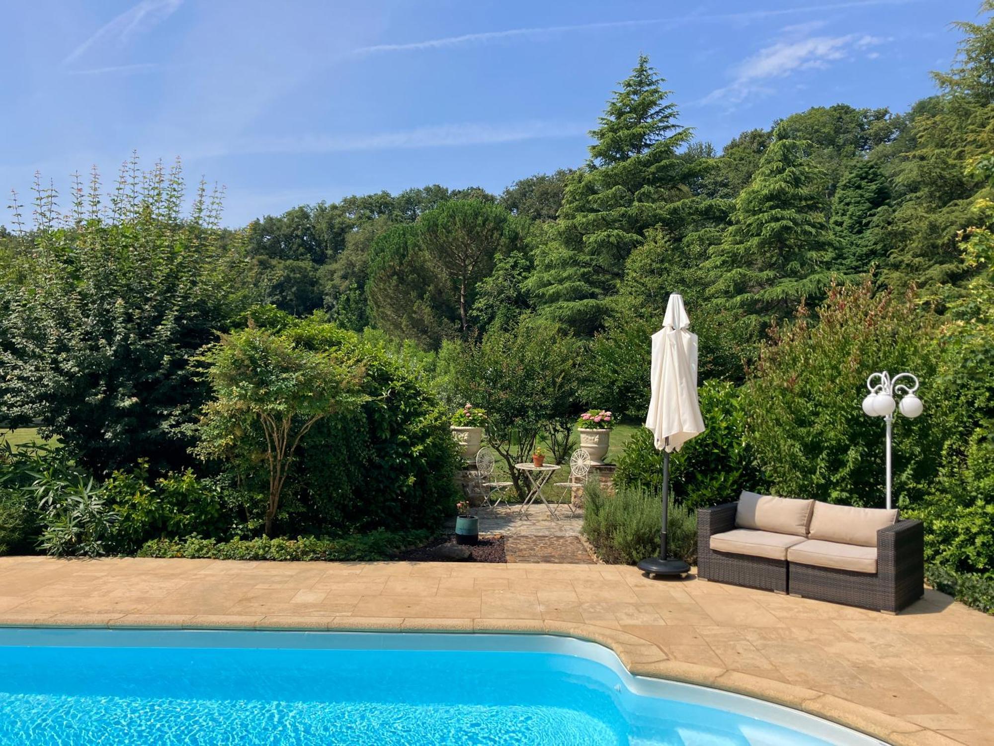 Le Petit Chateau - Adults Only Property Le Bugue Εξωτερικό φωτογραφία
